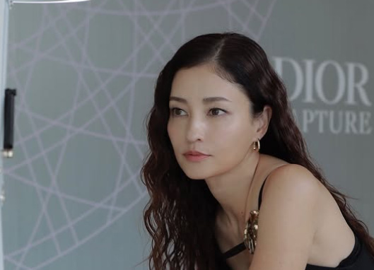 黒木メイサDIOR